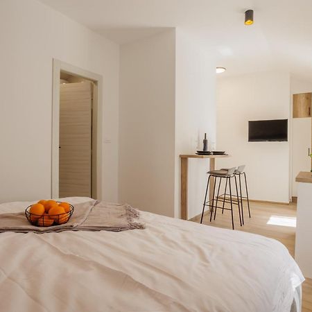 Apartments Piritus Сплит Екстериор снимка